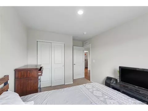 Bedroom - 7229 Shavano Ave, Longmont, CO 80504 photo 9 of 9