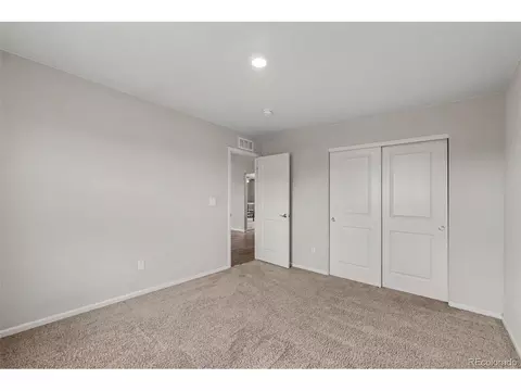 Bedroom - 7229 Shavano Ave, Longmont, CO 80504 photo 3 of 9