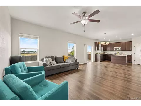 Living - 7229 Shavano Ave, Longmont, CO 80504 photo 1 of 3