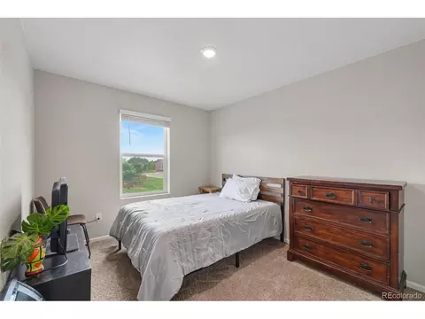 Bedroom - 7229 Shavano Ave, Longmont, CO 80504 photo 4 of 9