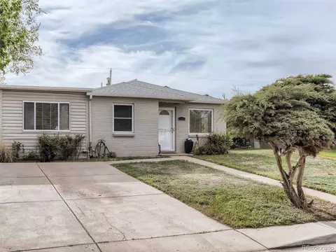 3020 Eudora St, Denver, CO 80207 photo 2