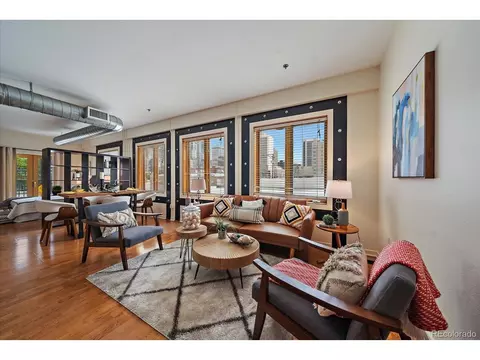 2142 Curtis St #204, Denver, CO 80205