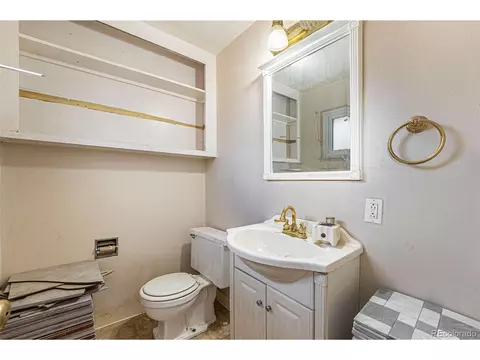 6537 Teller St, Arvada, CO 80003 photo 21