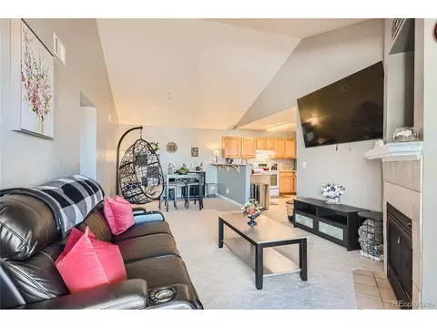 12304 W Cross Dr #12304-304, Littleton, CO 80127