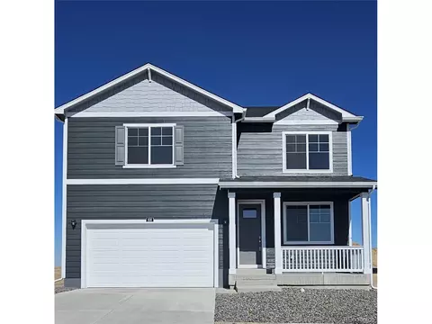 732 Gareth Ln, Lochbuie, CO 80603