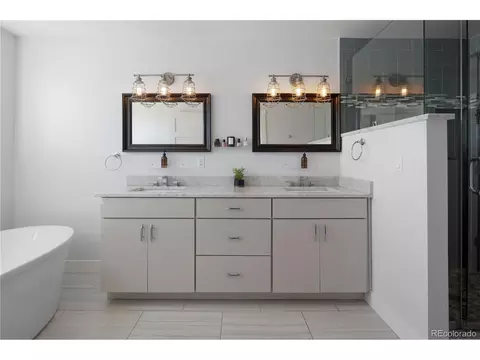 2436 Ames St, Edgewater, CO 80214 photo 17