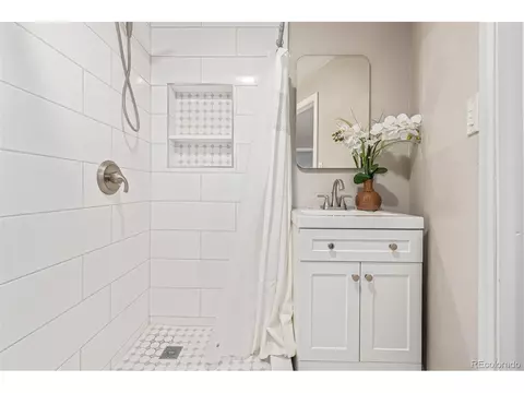Bath - 3654 E 94th Dr, Thornton, CO 80229 photo 2 of 4