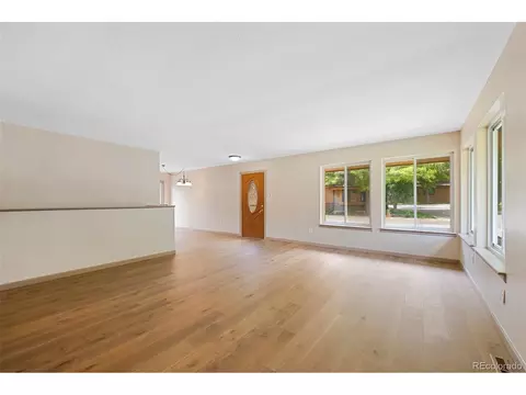 166 S Eagle Cir, Aurora, CO 80012 photo 5