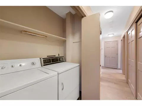 166 S Eagle Cir, Aurora, CO 80012 photo 24