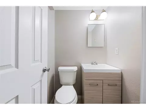 166 S Eagle Cir, Aurora, CO 80012 photo 29