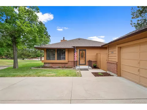 166 S Eagle Cir, Aurora, CO 80012 photo 3
