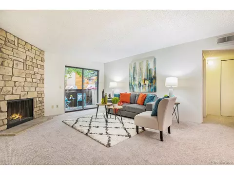 431 Wright St #107, Lakewood, CO 80228 photo 2