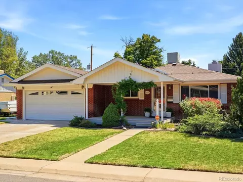 6022 Nelson St, Arvada, CO 80004