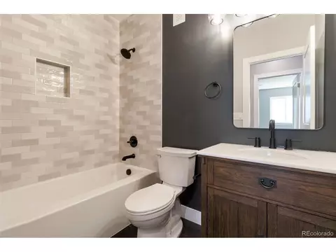 Bath - 9060 Ferncrest St, Longmont, CO 80504 photo 7 of 7