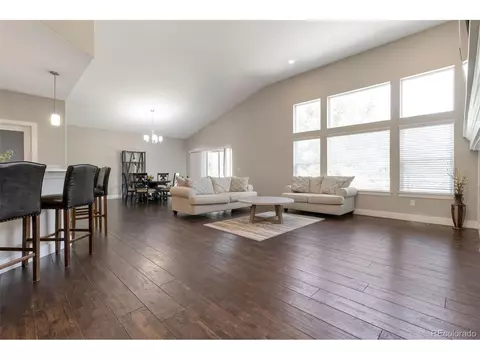 Living - 9060 Ferncrest St, Longmont, CO 80504 photo 2 of 6