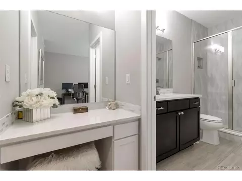 Bath - 9060 Ferncrest St, Longmont, CO 80504 photo 6 of 7