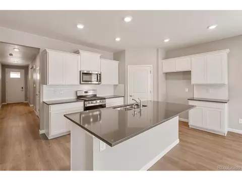 7420 E 159th Pl, Thornton, CO 80602 photo 12