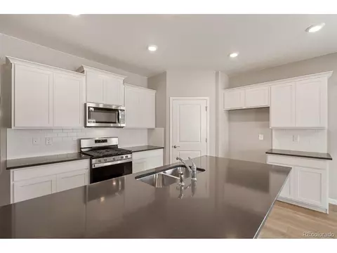 7420 E 159th Pl, Thornton, CO 80602 photo 15