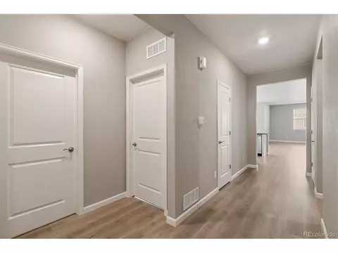 7420 E 159th Pl, Thornton, CO 80602 photo 4