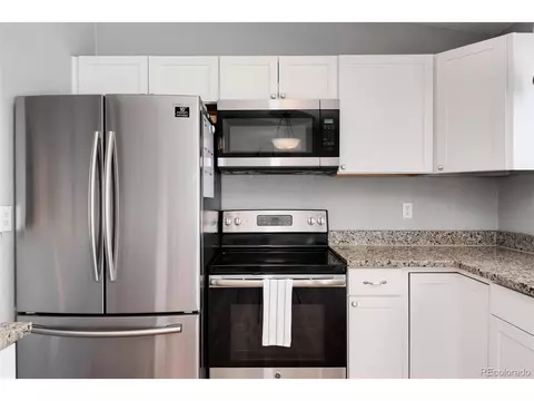 19032 E Mansfield Dr, Aurora, CO 80013 photo 13