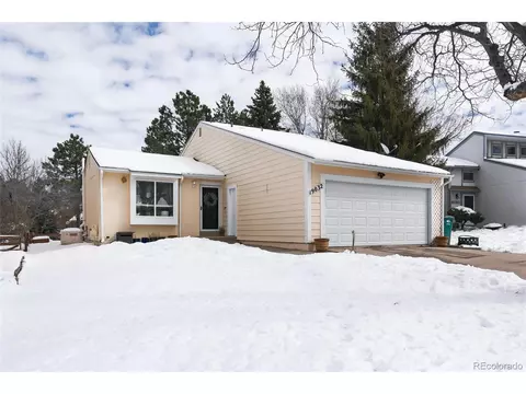 19032 E Mansfield Dr, Aurora, CO 80013 photo 2