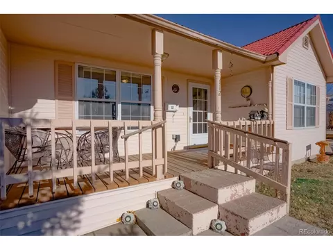 112 E Spruce St, Walsenburg, CO 81089 photo 3