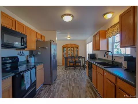 112 E Spruce St, Walsenburg, CO 81089 photo 9