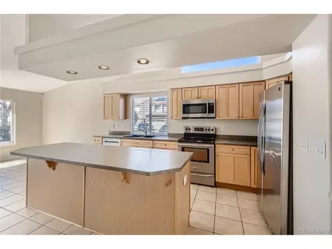20004 E 41st Pl, Denver, CO 80249 photo 8
