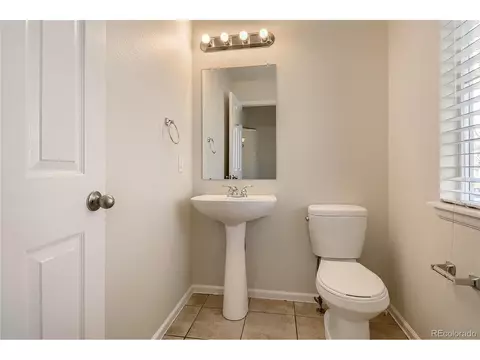 20004 E 41st Pl, Denver, CO 80249 photo 13