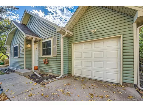 17488 E Whitaker Dr, Aurora, CO 80015 photo 2