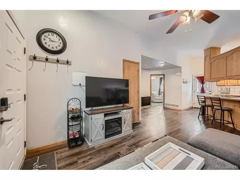 17488 E Whitaker Dr, Aurora, CO 80015 photo 3