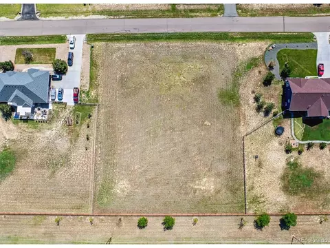 765 Antelope Dr, Bennett, CO 80102 photo 6