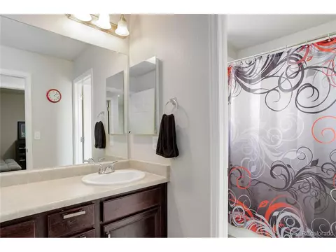 15792 E Warner Dr, Denver, CO 80239 photo 29