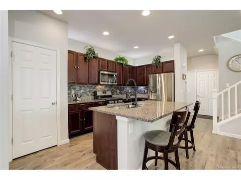 15792 E Warner Dr, Denver, CO 80239 photo 7