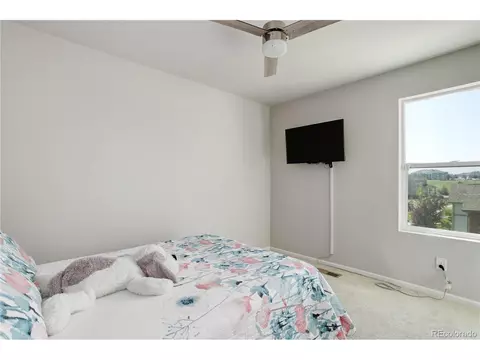 15792 E Warner Dr, Denver, CO 80239 photo 28
