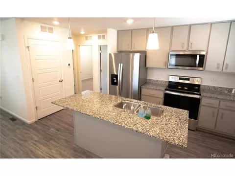 Kitchen - 18181 E 51st Ave, Denver, CO 80249 photo 2 of 3