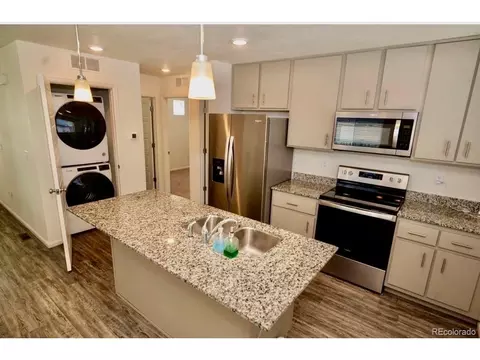 Kitchen - 18181 E 51st Ave, Denver, CO 80249 photo 1 of 3
