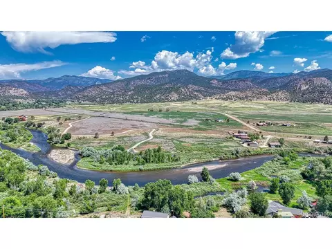 115 Loop Dr, Howard, CO 81233 photo 3