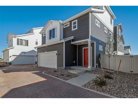 620 Wagon Wheel Way, Bennett, CO 80102 photo 3
