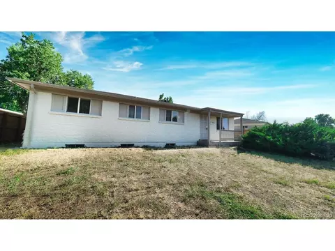 12962 Olmsted Pl, Denver, CO 80239 photo 2