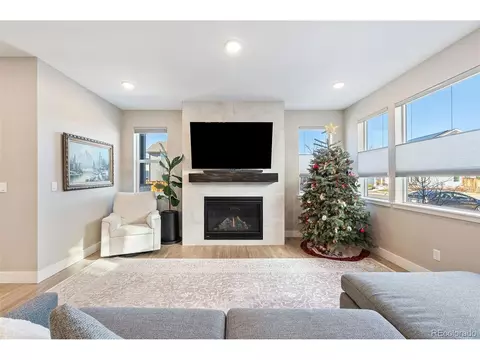 9630 E 63rd Pl, Denver, CO 80238 photo 4