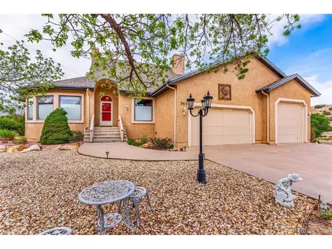 743 Cr 143, Canon City, CO 81212