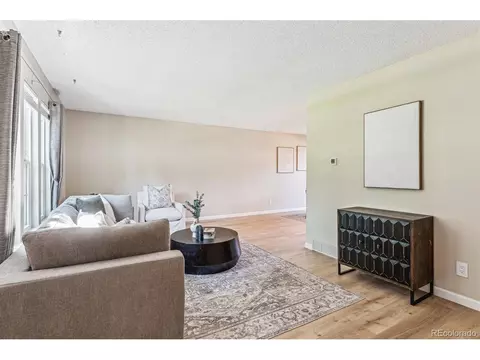1964 S Oswego Way, Aurora, CO 80014