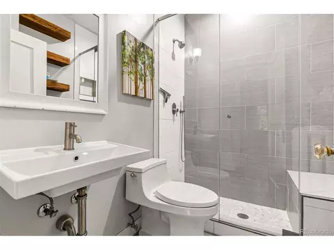 4643 E Batavia Pl, Denver, CO 80220 photo 18