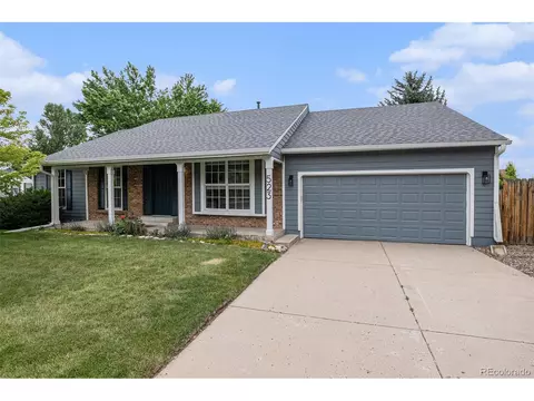 523 E Long Ct, Littleton, CO 80122