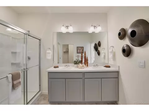 Bath - 5621 Horro St, Windsor, CO 80528 photo 2 of 3