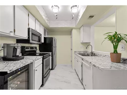 3550 S Harlan St #119, Denver, CO 80235