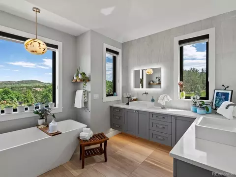 Bath - 6560 Crestbrook Dr, Morrison, CO 80465 photo 3 of 7