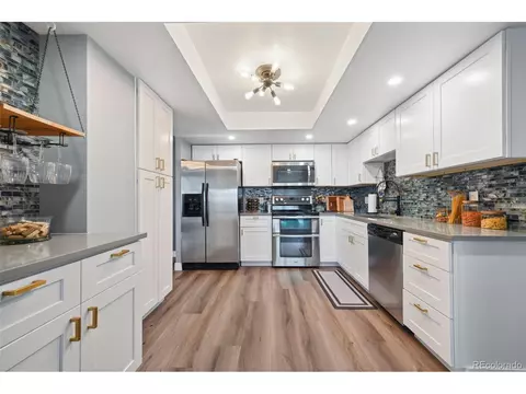 14390 E Marina Dr #501, Aurora, CO 80014