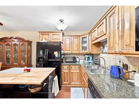 Kitchen - 9360 E Center Ave #3A, Denver, CO 80247 photo 8 of 10